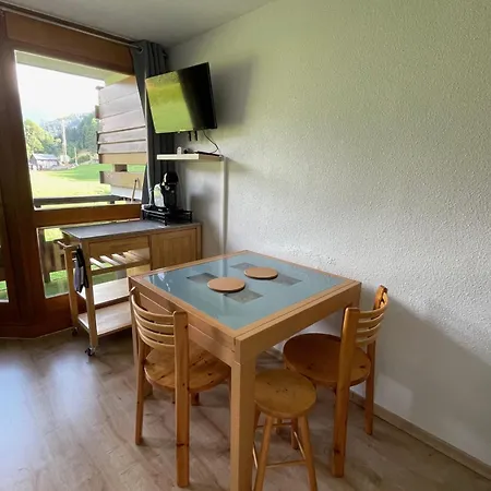 Apartment Le Repere Du Nant- Meuble Classe 2 Etoiles